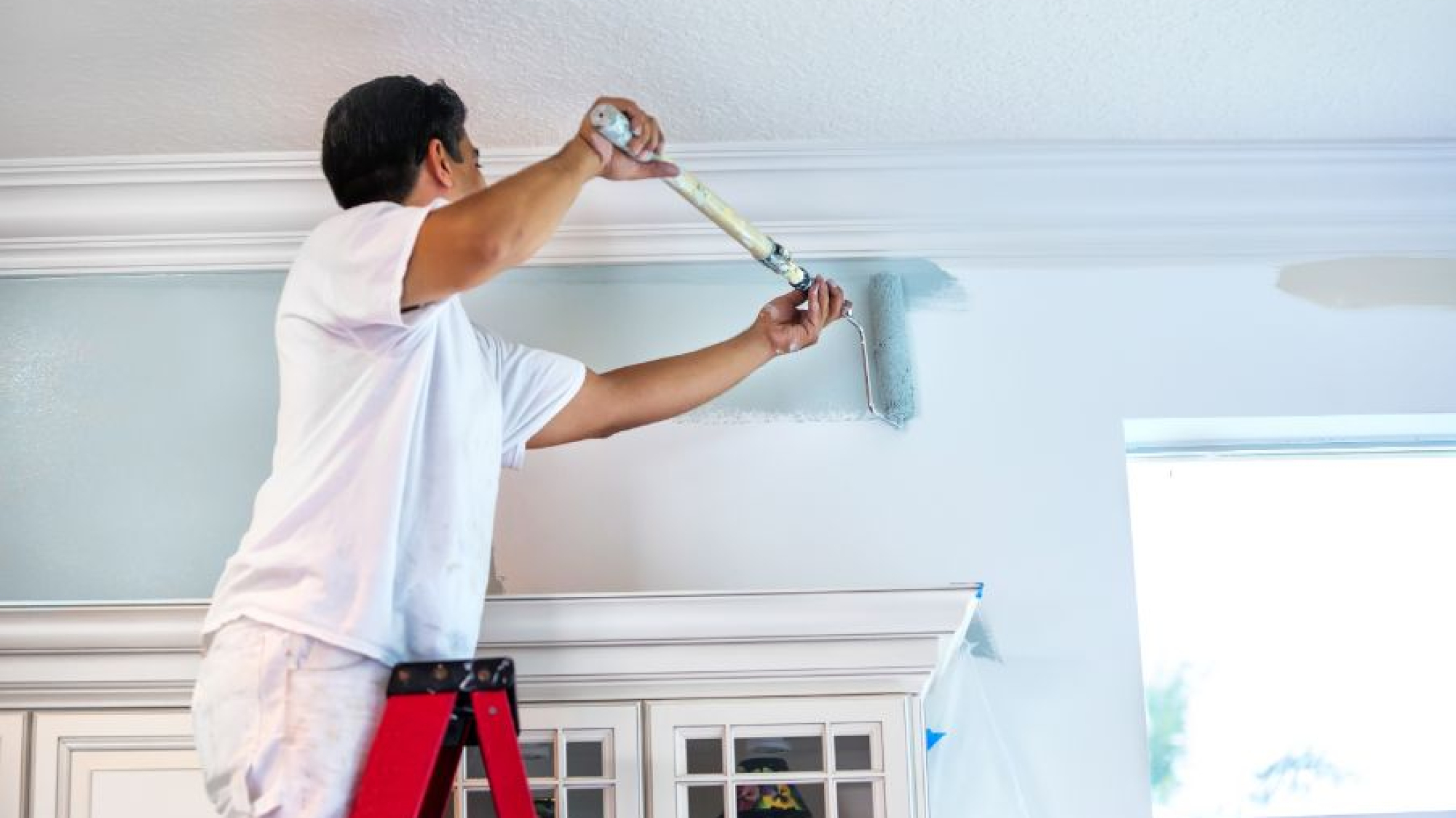 interior-paint-contractors-painting-paintzen